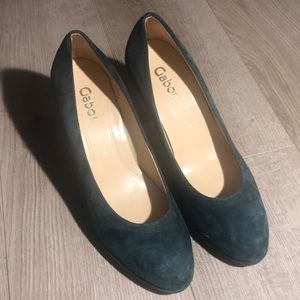 Gabor Ella Womens Suede Court Shoes Suede
